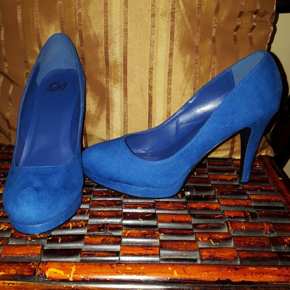 Faux Suede Pumps